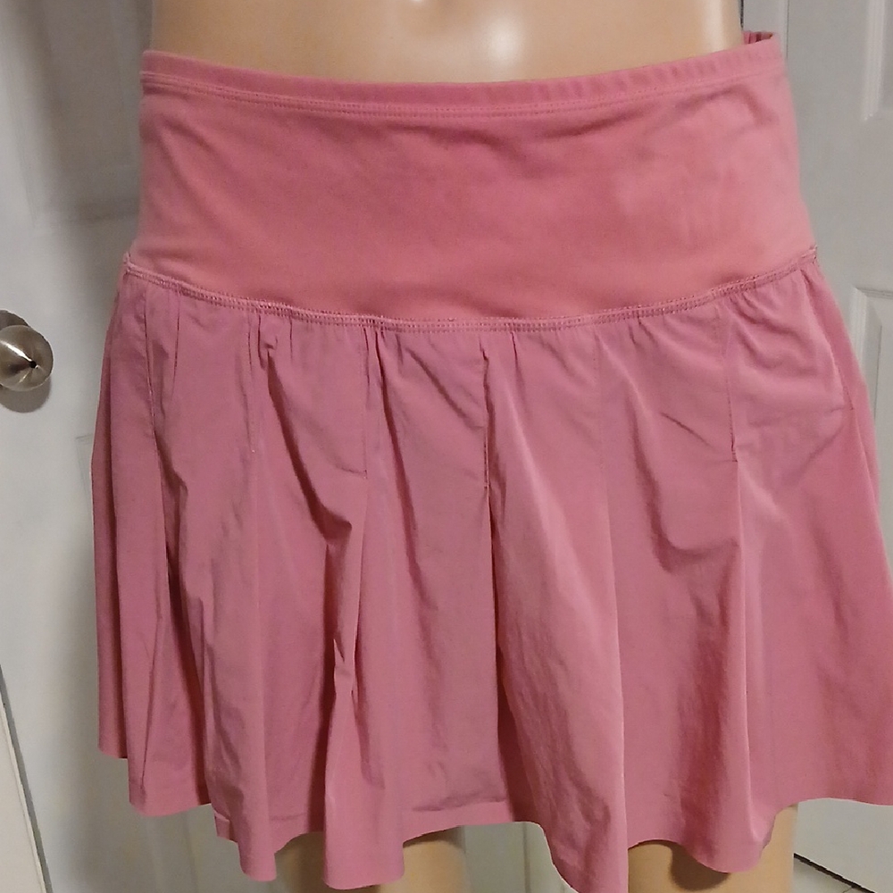 JoyLab Women's Mini Skirt in Soft Pink